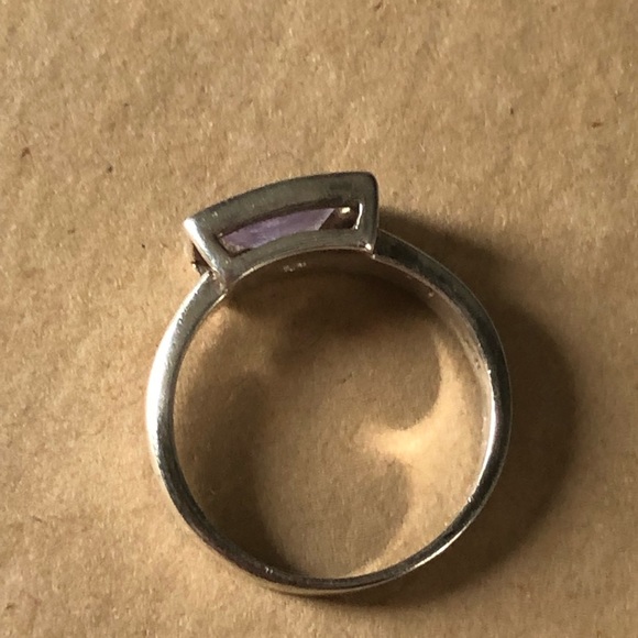 Amathyst Modern Ring - Picture 4 of 6